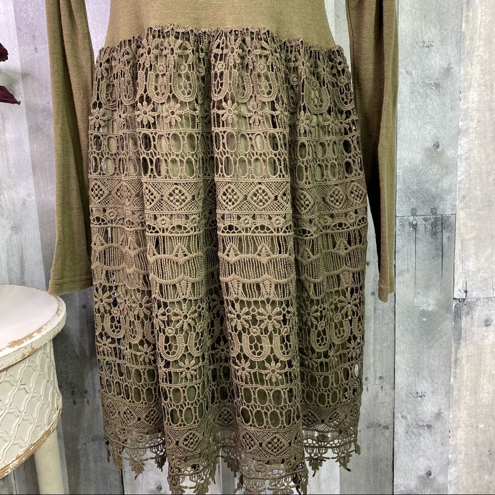 ENTRO Army Green Crochet Lace Dress Size Small - Picture 3 of 9